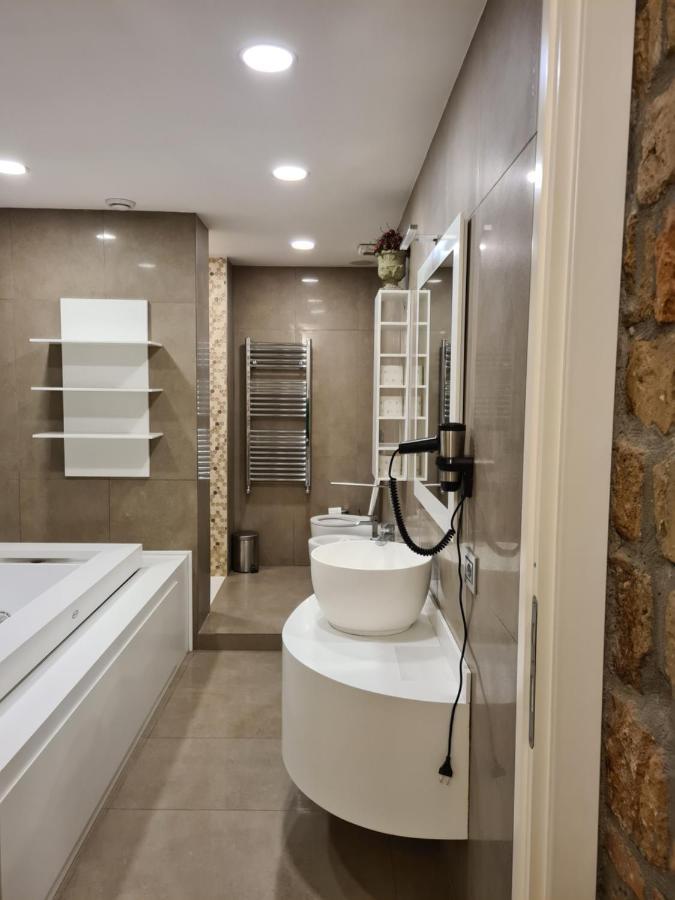 Incantevole Con Jacuzzi Рим Экстерьер фото